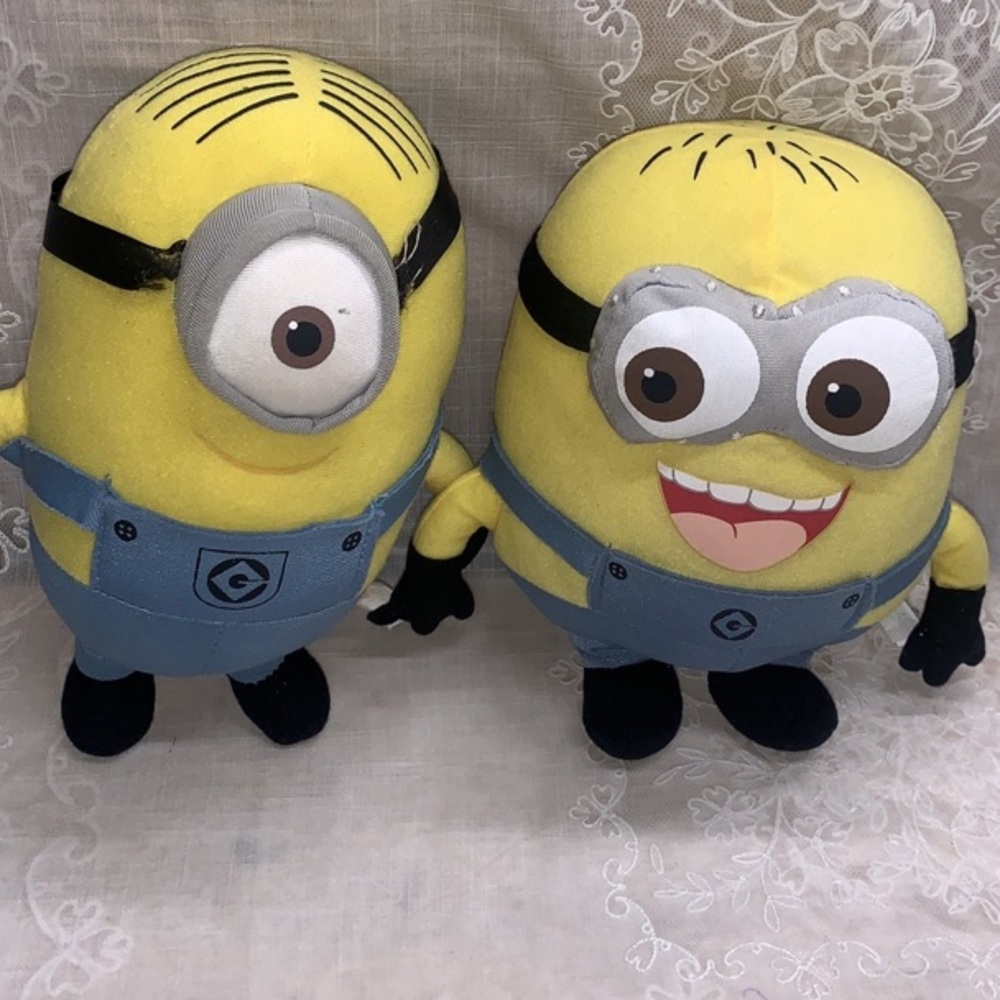Toy Factory 10" & 8" Despicable Me Bob & Kevin Plush